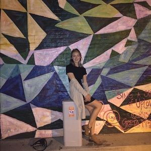 Meet your Posher, Maddie